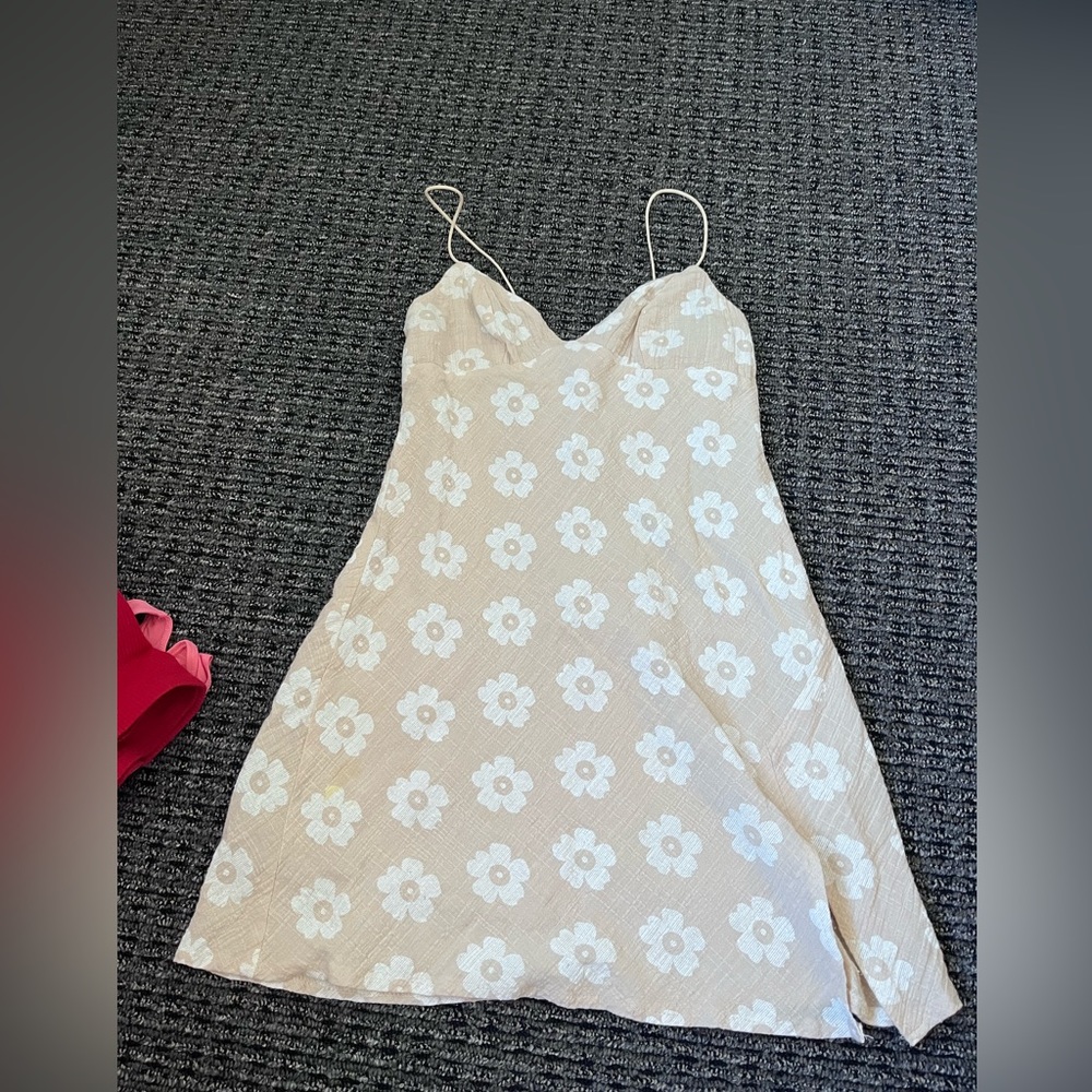 Princess Polly, mini dress with sunflowers good condition